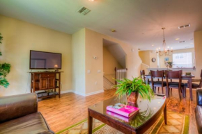 Gorgeous Townhome w FREE Resort Access